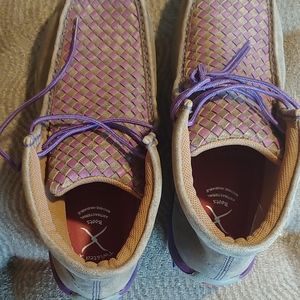 Twisted new purple moccasins 9 1/2